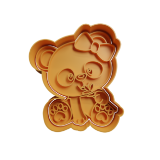 Cortante para galletita  forma de Oso panda bebe comiendo bambú